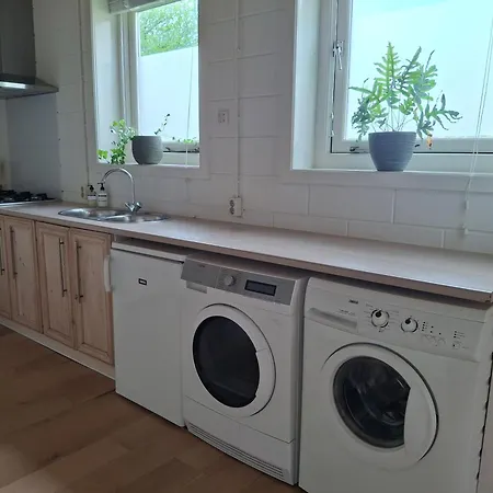 Suus, Inclusief Jacuzzi, Kano En Kajak