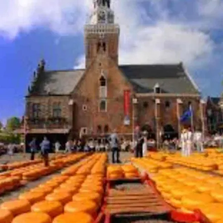 Suus, Inclusief Jacuzzi, Kano En Kajak Zuid-Scharwoude