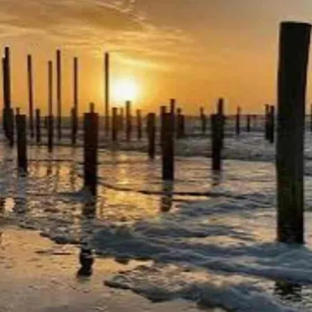 Suus, Inclusief Jacuzzi, Kano En Kajak Feriehus