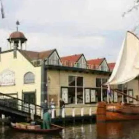 Vakantiehuis Suus, Inclusief Jacuzzi, Kano En Kajak *